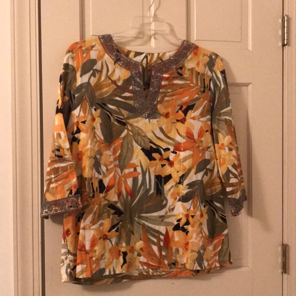 Ladies top